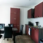Lakefront Family Retreat * Гюнтерсберге