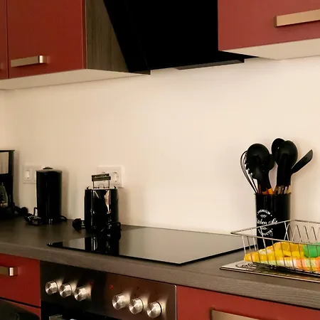 Lakefront Family Retreat Appartement