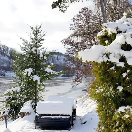 Appartement Lakefront Family Retreat *