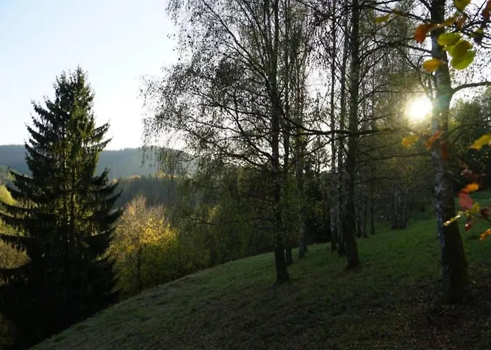 Lakefront Family Retreat